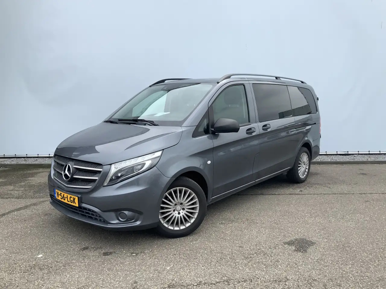 Mercedes-Benz Vito 116 CDI Lang Automaat Airco Cruise Camera Trekhaak - Furgon: obrázek 1 Mercedes-Benz Vito 116 CDI Lang Automaat Airco Cruise Camera Trekhaak - Furgon: obrázek 1
