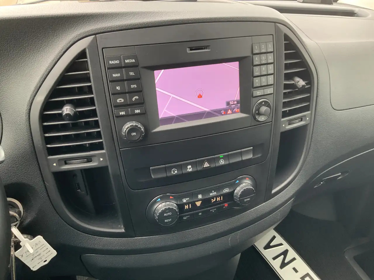 Mercedes-Benz Vito 116 CDI MARGE ! Lang Automaat Airco Cruise 3 Zits - Furgon: obrázek 5 Mercedes-Benz Vito 116 CDI MARGE ! Lang Automaat Airco Cruise 3 Zits - Furgon: obrázek 5