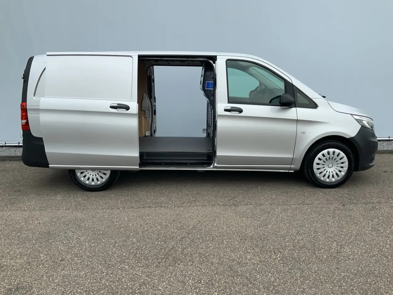 Mercedes-Benz Vito 119 CDI Lang Automaat Airco Cruise Trekhaak 2500 k - Furgon: obrázek 5 Mercedes-Benz Vito 119 CDI Lang Automaat Airco Cruise Trekhaak 2500 k - Furgon: obrázek 5
