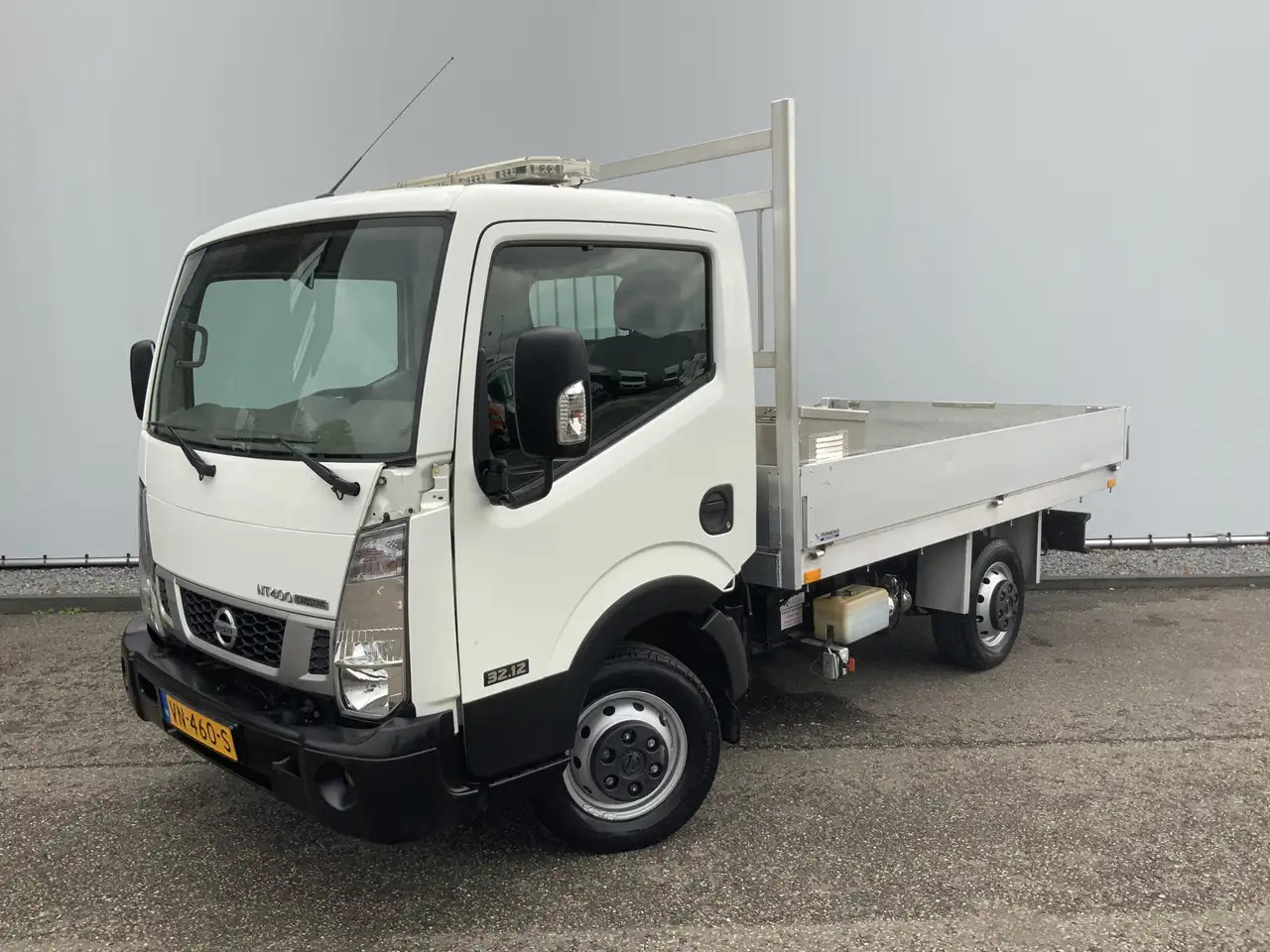 Nissan NT400 32.12 2.5 dCi 250 Kipper Trekhaak 2000 kg 3 - Sklápěč: obrázek 2 Nissan NT400 32.12 2.5 dCi 250 Kipper Trekhaak 2000 kg 3 - Sklápěč: obrázek 2