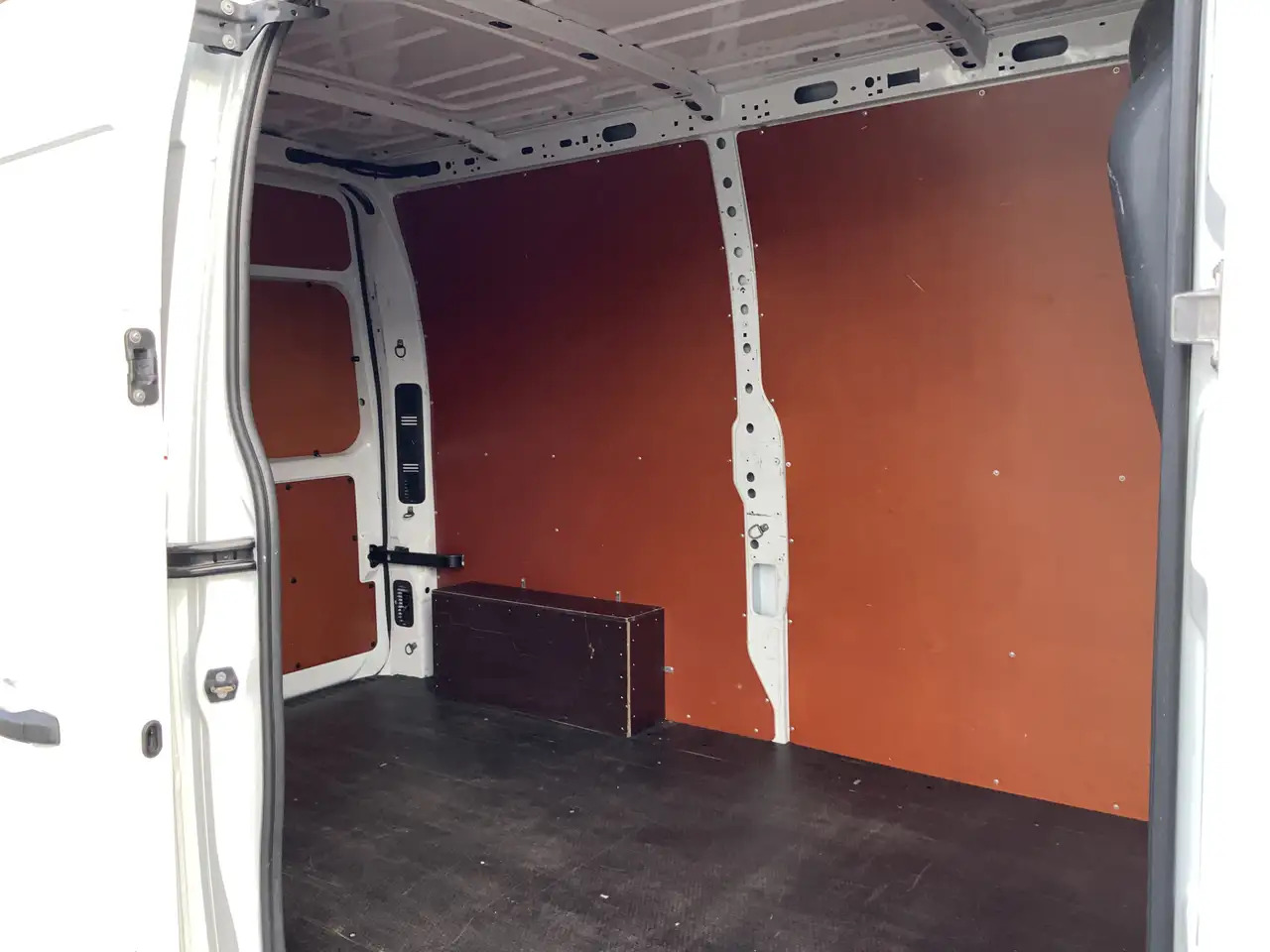 Furgon Nissan NV400 2.3 dCi L2H2 Optima L2H2 Airco Cruise Trekhaak 250: obrázek 19