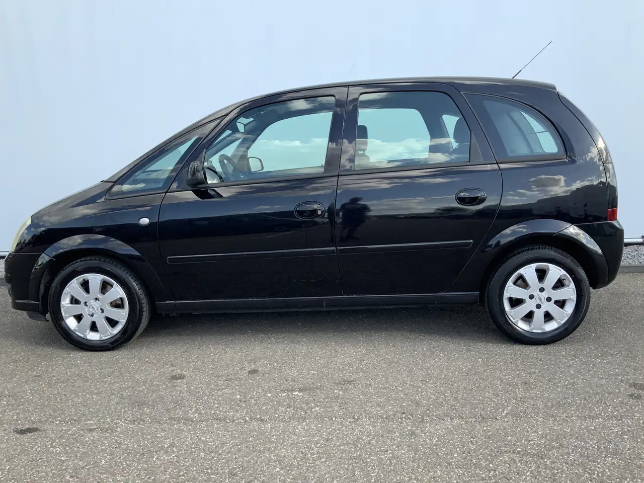 Opel Meriva 1.6-16V Temptation. Airco Alu Velg Trekhaak 1200 k - Hatchback: obrázek 3 Opel Meriva 1.6-16V Temptation. Airco Alu Velg Trekhaak 1200 k - Hatchback: obrázek 3