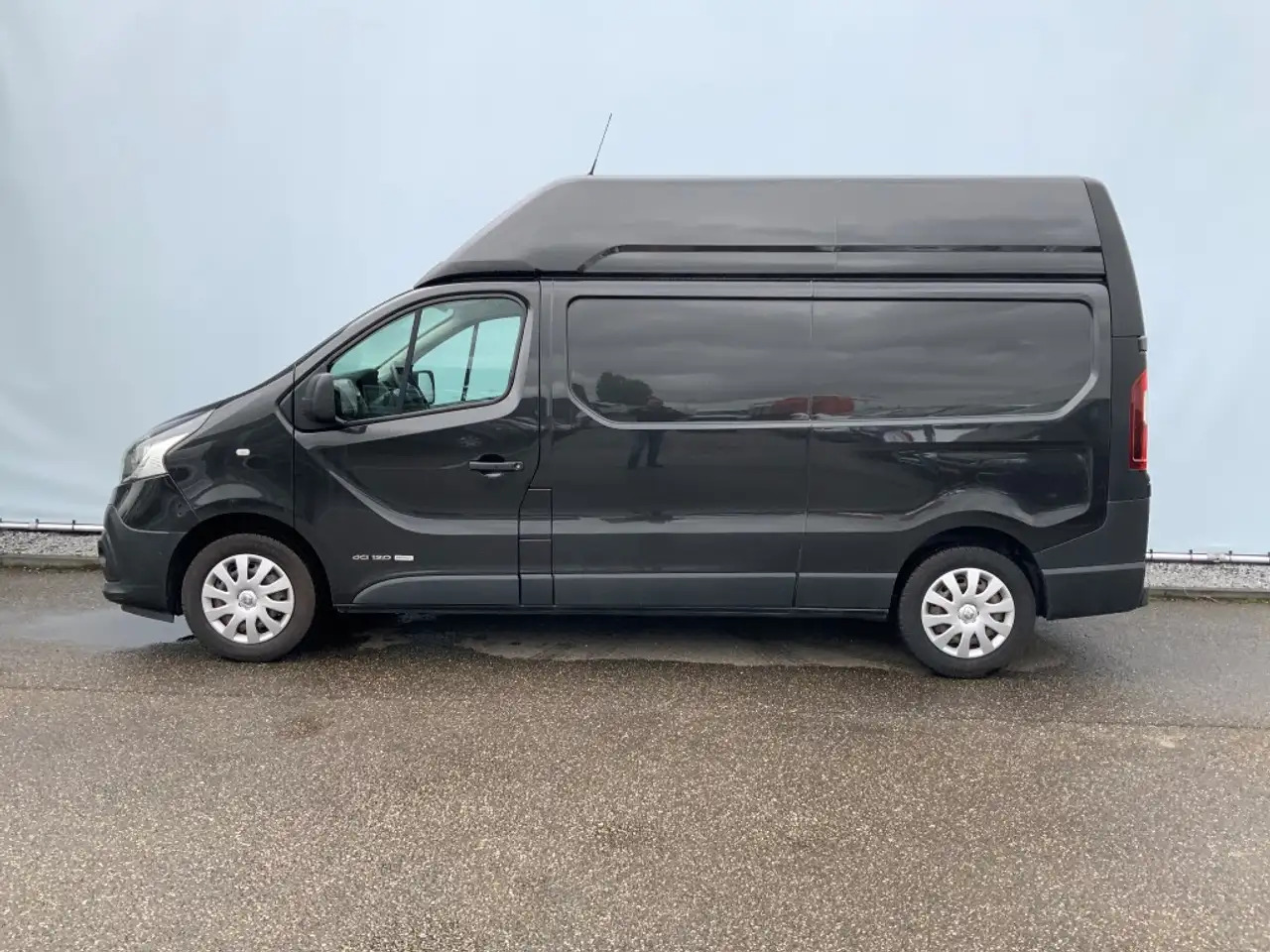 Renault Trafic 1.6 dCi T29 L2H2 Comfort Energy Airco Cruise 3 Zit - Furgon: obrázek 4 Renault Trafic 1.6 dCi T29 L2H2 Comfort Energy Airco Cruise 3 Zit - Furgon: obrázek 4