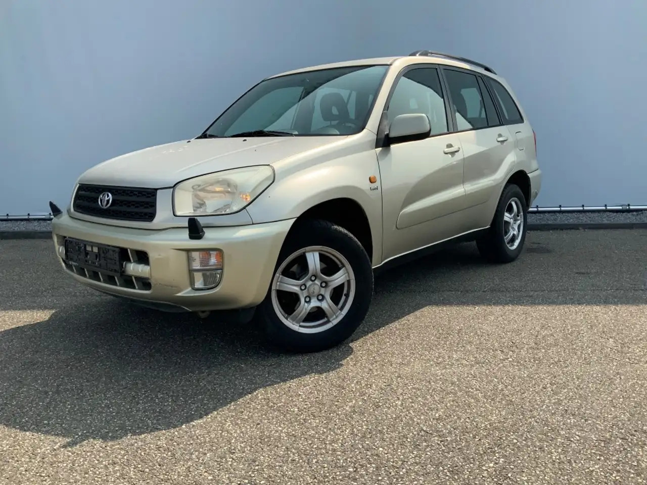 Toyota RAV 4 EXPORT FIXPRICE !!!! 4X4 Airco Cruise Automaat Alu - SUV: obrázek 1 Toyota RAV 4 EXPORT FIXPRICE !!!! 4X4 Airco Cruise Automaat Alu - SUV: obrázek 1