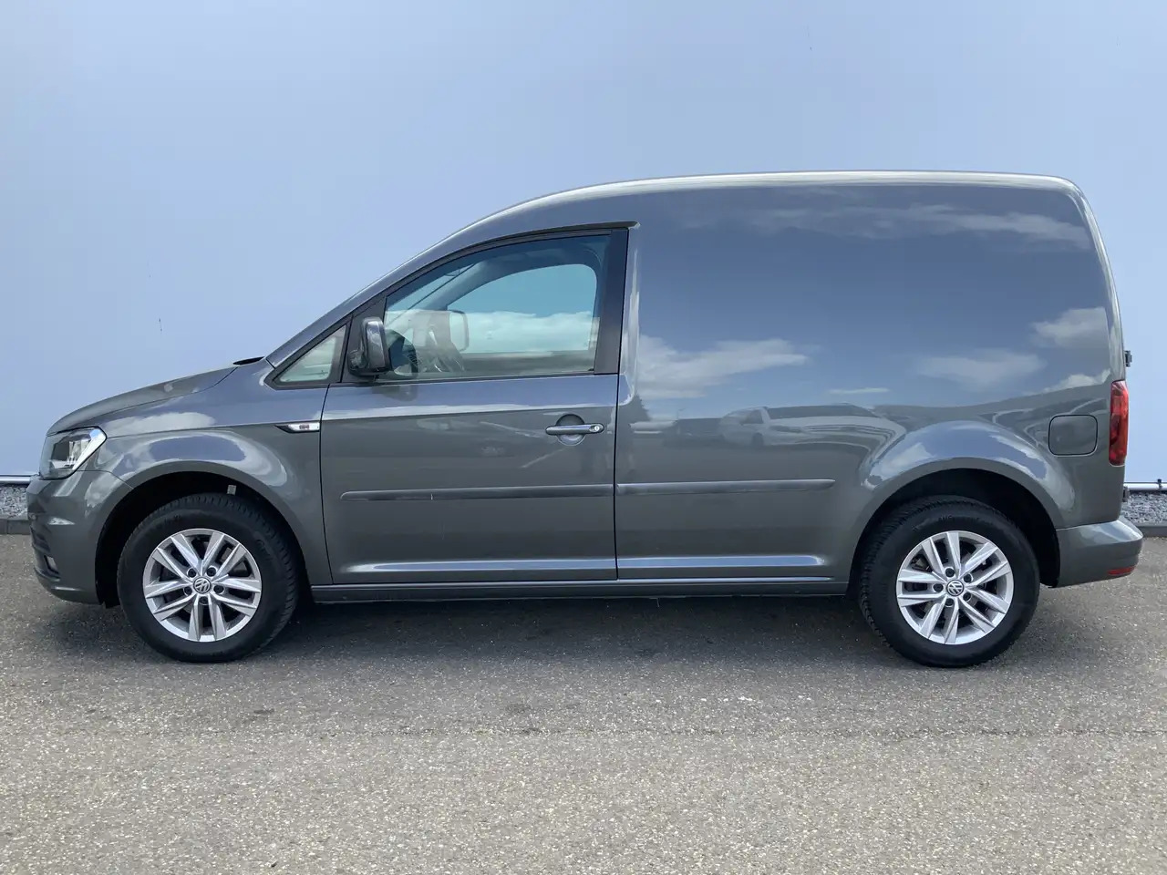 Volkswagen Caddy 2.0 TDI L1H1 BMT Highline Automaat Cruise Navi Alu - Malá dodávka: obrázek 3 Volkswagen Caddy 2.0 TDI L1H1 BMT Highline Automaat Cruise Navi Alu - Malá dodávka: obrázek 3