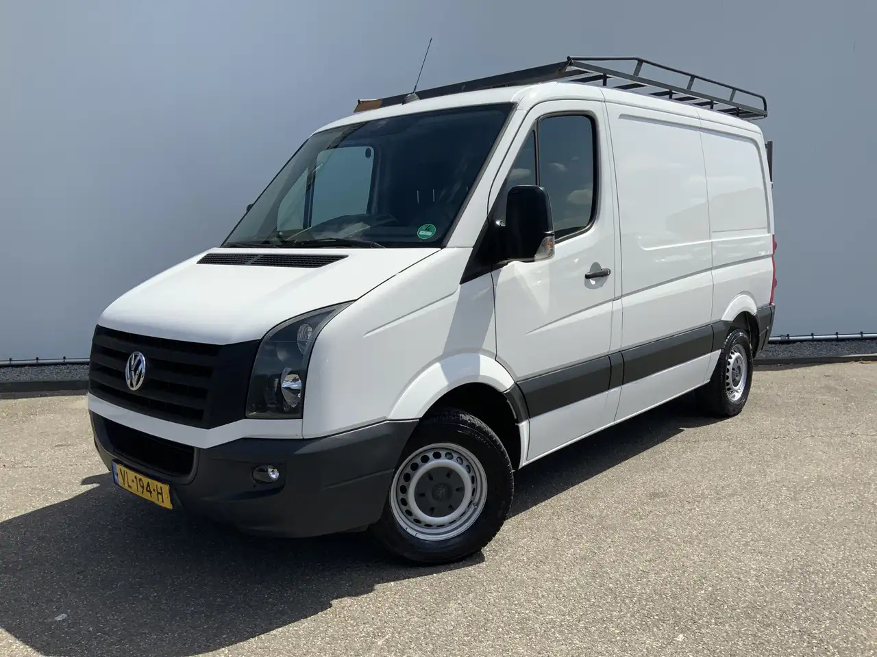 Volkswagen Crafter 35 2.0 TDI L1H1 Airco Cruise 3 Zits Trekhaak 2000 - Furgon: obrázek 1 Volkswagen Crafter 35 2.0 TDI L1H1 Airco Cruise 3 Zits Trekhaak 2000 - Furgon: obrázek 1