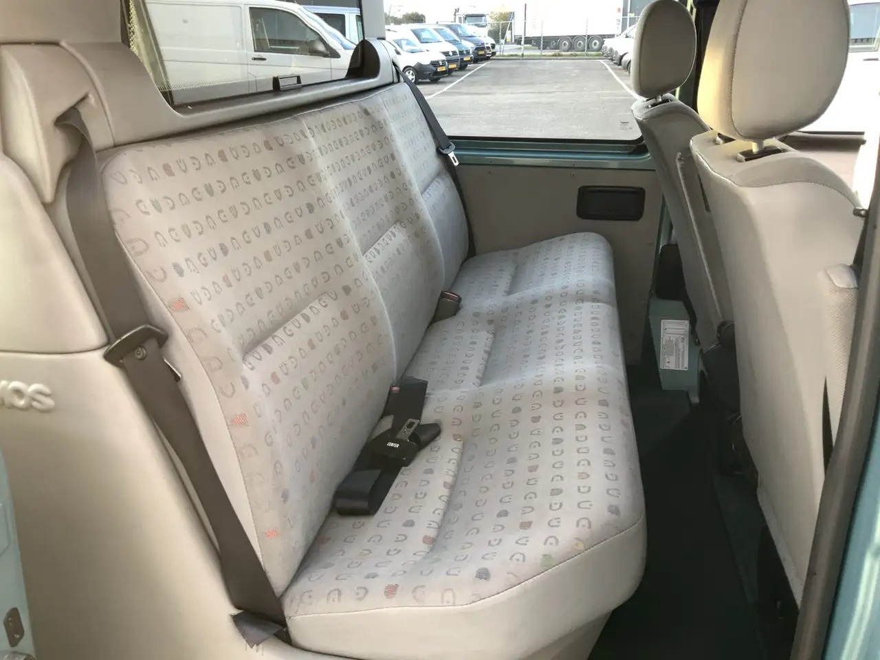 Volkswagen MARGE ! 2.5 TDI 292 Dub Cab 5 Zits Airco Cruise Tr - Dodávka s dvojitou kabinou: obrázek 5 Volkswagen MARGE ! 2.5 TDI 292 Dub Cab 5 Zits Airco Cruise Tr - Dodávka s dvojitou kabinou: obrázek 5