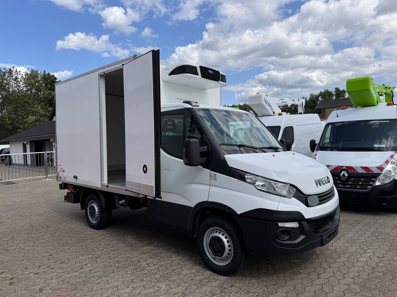 IVECO Daily 35S14 Tiefkühlkoffer Carrier Pulsor 350 LBW EURO 6 - Chladící dodávka: obrázek 3 IVECO Daily 35S14 Tiefkühlkoffer Carrier Pulsor 350 LBW EURO 6 - Chladící dodávka: obrázek 3