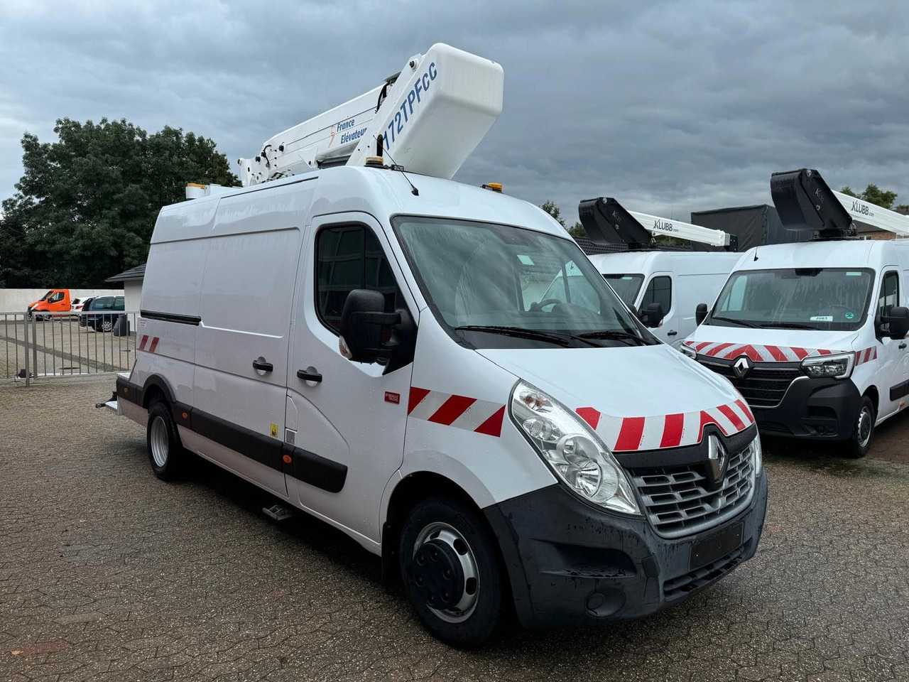 Renault Master L3H2 Steiger France Elévateur 172 TPFcc - Autoplošina: obrázek 3 Renault Master L3H2 Steiger France Elévateur 172 TPFcc - Autoplošina: obrázek 3
