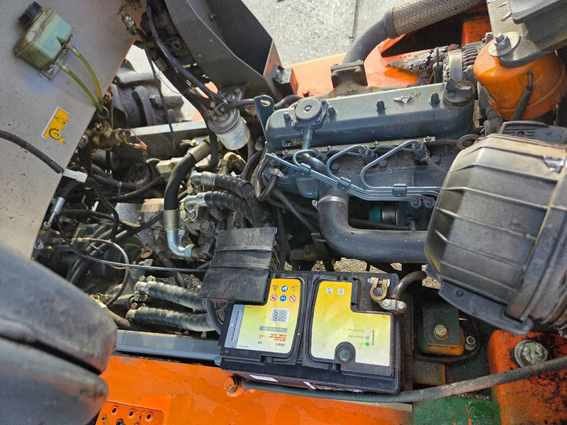 AUSA C150H 4WD heftruck met sideshift - Dieselový vysokozdvižný vozík: obrázek 5 AUSA C150H 4WD heftruck met sideshift - Dieselový vysokozdvižný vozík: obrázek 5