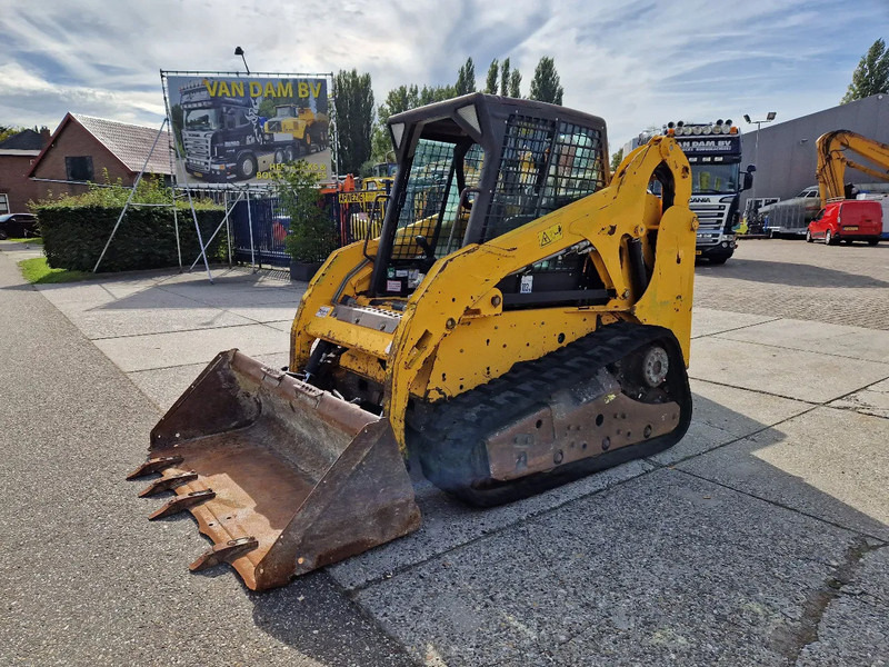 Bobcat T190 rupsschranklader - Smykový nakladač: obrázek 1 Bobcat T190 rupsschranklader - Smykový nakladač: obrázek 1