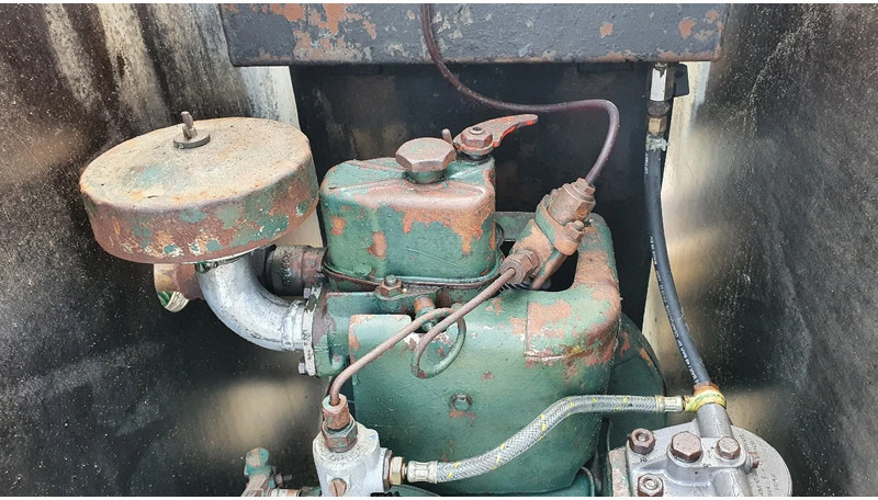 Diversen vuilwaterpomp met Petter motor - Čerpadlo na vodu: obrázek 4 Diversen vuilwaterpomp met Petter motor - Čerpadlo na vodu: obrázek 4