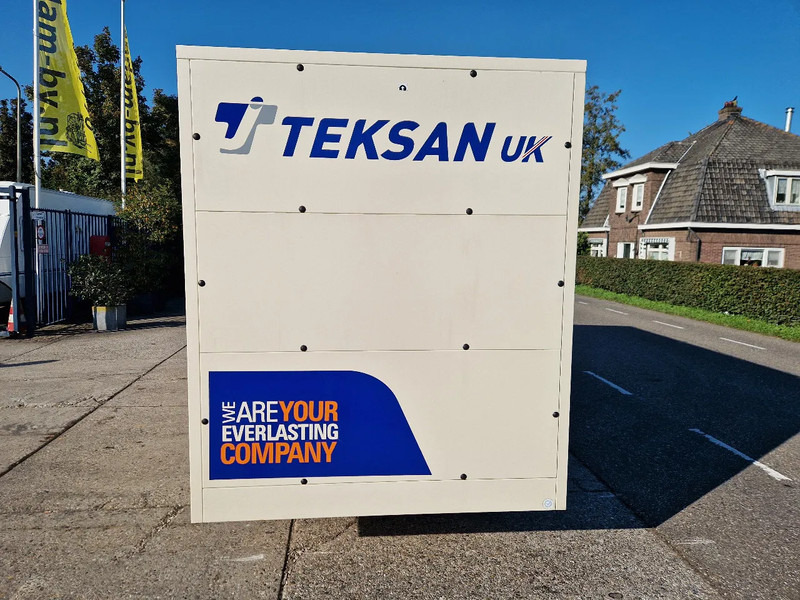 Doosan Teksan TJ440DW generator 440kVA Doosan 8-cilinder UNUSED - Elektrický generátor: obrázek 2 Doosan Teksan TJ440DW generator 440kVA Doosan 8-cilinder UNUSED - Elektrický generátor: obrázek 2