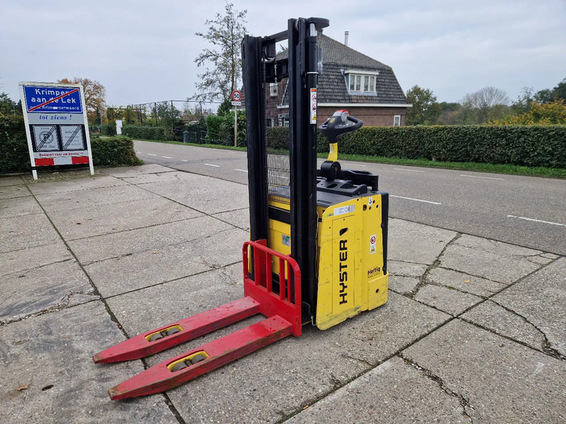 Hyster S1.5S elektrische stapelaar - Stohovací vozík: obrázek 1 Hyster S1.5S elektrische stapelaar - Stohovací vozík: obrázek 1