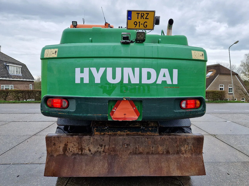 Hyundai Robex 160W-9A met 6-cilinder Cummins motor - Kolesové rýpadlo: obrázek 3 Hyundai Robex 160W-9A met 6-cilinder Cummins motor - Kolesové rýpadlo: obrázek 3