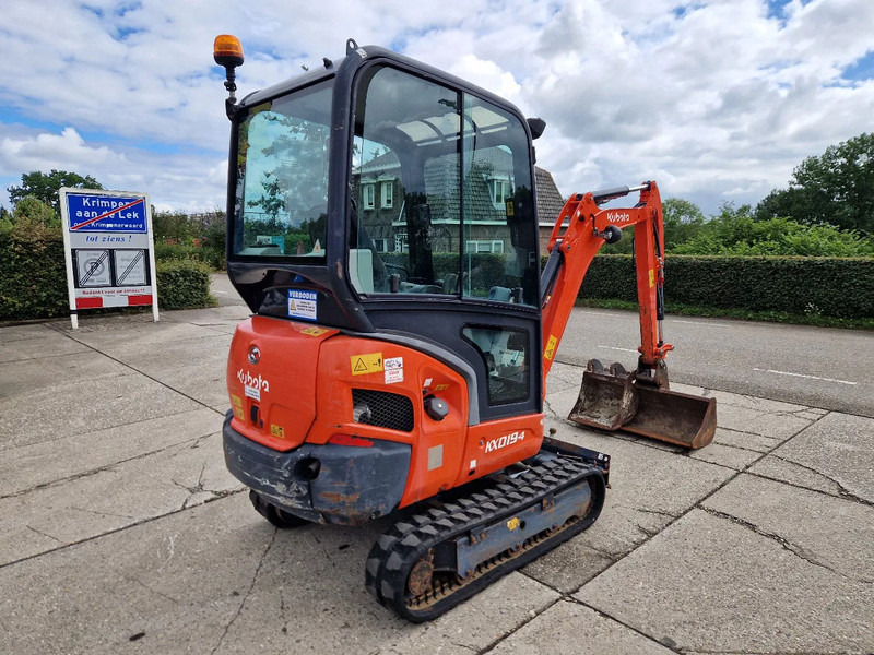 Kubota KX019-4 CW05 met 2 bakken - Mini rýpadlo: obrázek 3 Kubota KX019-4 CW05 met 2 bakken - Mini rýpadlo: obrázek 3