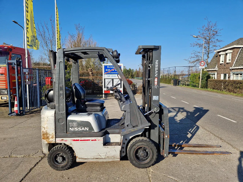 Nissan 1.8 ton LPG triplomast - Plynový vysokozdvižný vozík: obrázek 2 Nissan 1.8 ton LPG triplomast - Plynový vysokozdvižný vozík: obrázek 2