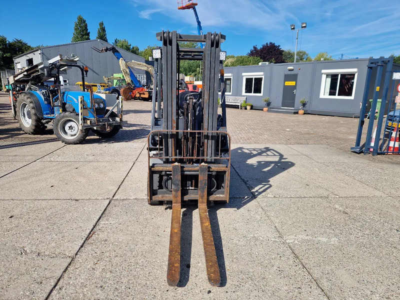 Nissan 1800 kg. LPG met keuring - Plynový vysokozdvižný vozík: obrázek 5 Nissan 1800 kg. LPG met keuring - Plynový vysokozdvižný vozík: obrázek 5