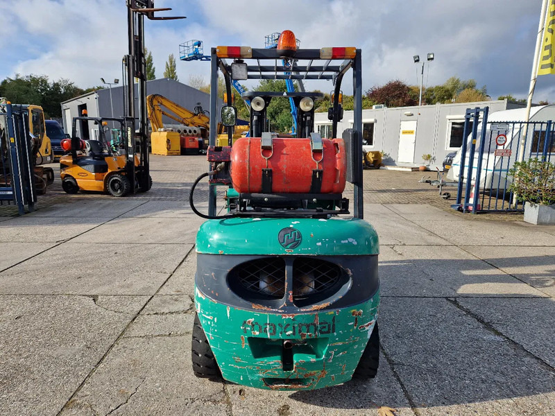 Nissan Zhejiang Maximal with 1290 hours 2.5 ton LPG - Plynový vysokozdvižný vozík: obrázek 3 Nissan Zhejiang Maximal with 1290 hours 2.5 ton LPG - Plynový vysokozdvižný vozík: obrázek 3