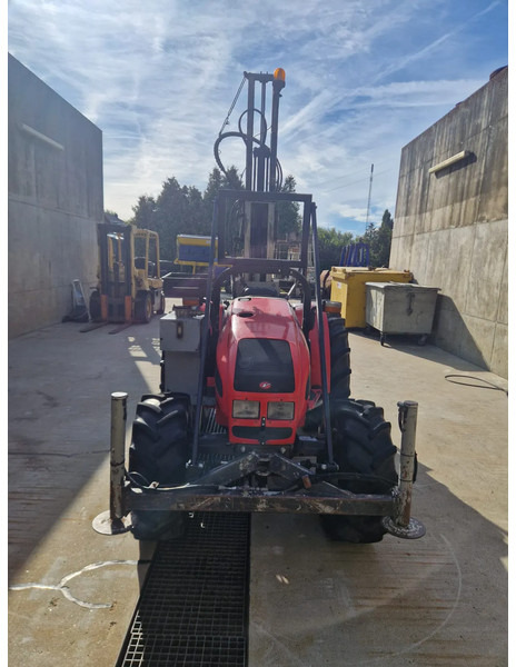 Onbekend Valpadana 1550 4x4 drilling tractor - Vrtná souprava: obrázek 4 Onbekend Valpadana 1550 4x4 drilling tractor - Vrtná souprava: obrázek 4