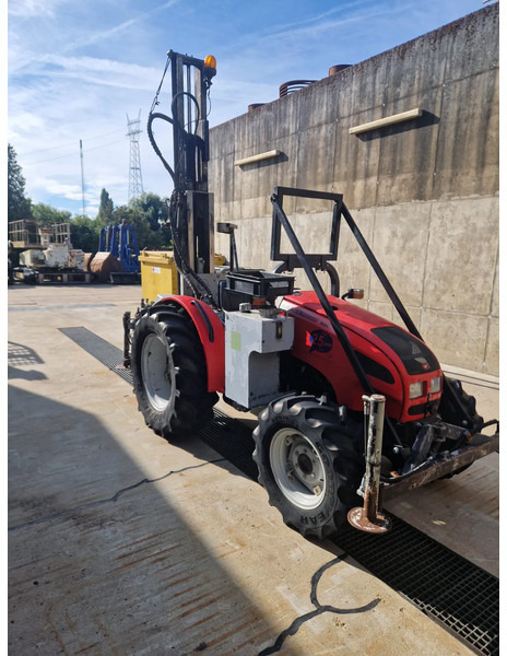 Onbekend Valpadana 1550 4x4 drilling tractor - Vrtná souprava: obrázek 3 Onbekend Valpadana 1550 4x4 drilling tractor - Vrtná souprava: obrázek 3