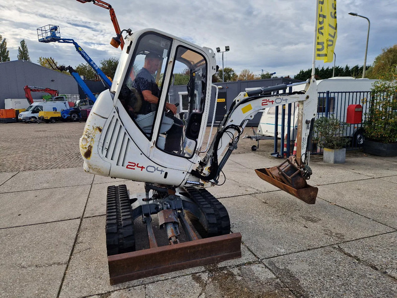 WACKER NEUSON 2404RD, kan op een berghelling draaien - Mini rýpadlo: obrázek 1 WACKER NEUSON 2404RD, kan op een berghelling draaien - Mini rýpadlo: obrázek 1