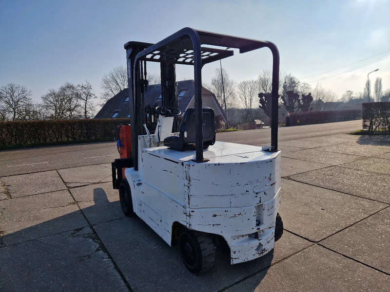 Yale 4.5 ton elektrisch triplomast - Elektrický vysokozdvižný vozík: obrázek 3 Yale 4.5 ton elektrisch triplomast - Elektrický vysokozdvižný vozík: obrázek 3