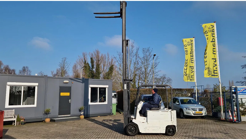 Elektrický vysokozdvižný vozík Yale 4.5 ton elektrisch triplomast: obrázek 11 Elektrický vysokozdvižný vozík Yale 4.5 ton elektrisch triplomast: obrázek 11