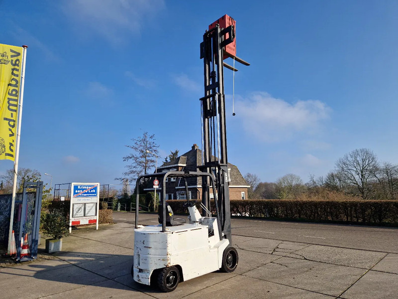 Elektrický vysokozdvižný vozík Yale 4.5 ton elektrisch triplomast: obrázek 12 Elektrický vysokozdvižný vozík Yale 4.5 ton elektrisch triplomast: obrázek 12