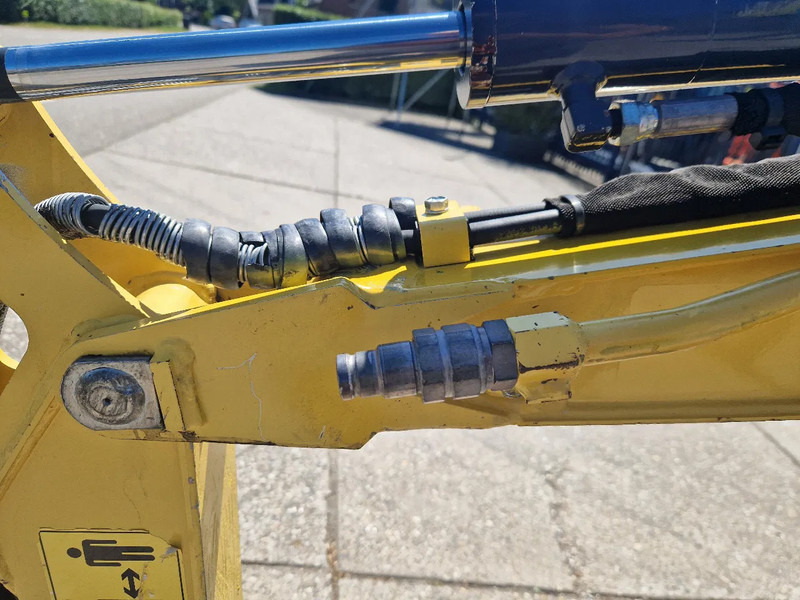 Yanmar SV08-1A gewicht 960kg. leasing Yanmar SV08-1A gewicht 960kg.: obrázek 13 Yanmar SV08-1A gewicht 960kg. leasing Yanmar SV08-1A gewicht 960kg.: obrázek 13