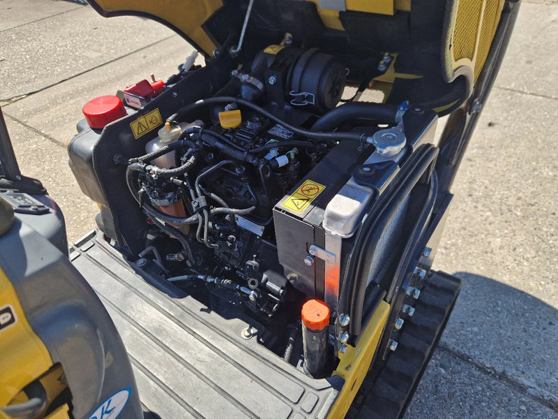 Yanmar SV08-1A gewicht 960kg. - Mini rýpadlo: obrázek 4 Yanmar SV08-1A gewicht 960kg. - Mini rýpadlo: obrázek 4