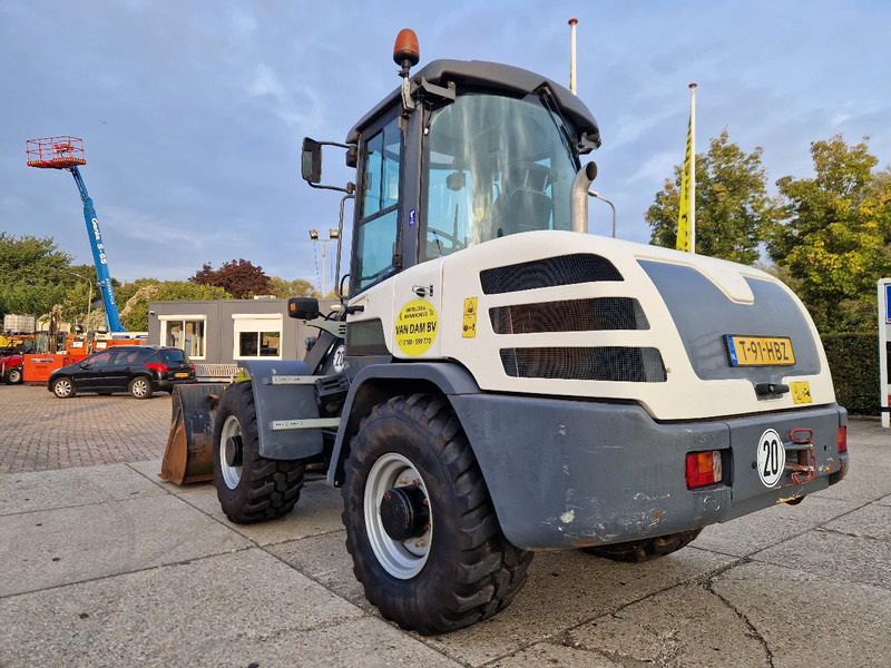 Yanmar / Terex TL80 met NL kenteken very low hours! - Kolový nakladač: obrázek 2 Yanmar / Terex TL80 met NL kenteken very low hours! - Kolový nakladač: obrázek 2