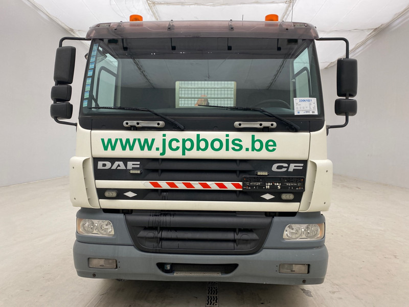 DAF CF75.250 - 6x2 - Nákladní automobil valníkový/ Plošinový, Auto s hydraulickou rukou: obrázek 2 DAF CF75.250 - 6x2 - Nákladní automobil valníkový/ Plošinový, Auto s hydraulickou rukou: obrázek 2