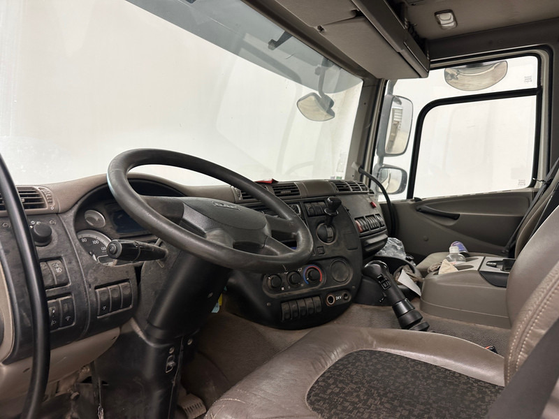 Sklápěč, Auto s hydraulickou rukou DAF CF85.360: obrázek 9