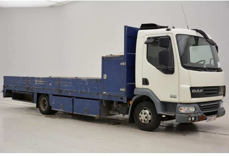 DAF LF45.160 - Nákladní automobil valníkový/ Plošinový: obrázek 3 DAF LF45.160 - Nákladní automobil valníkový/ Plošinový: obrázek 3