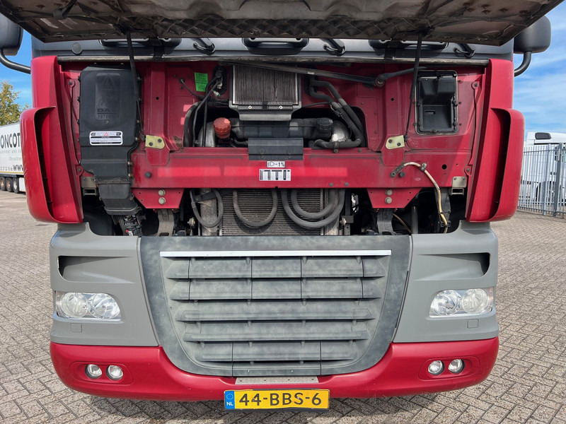 DAF XF105.460 Space Cab - Podvozek s kabinou: obrázek 4 DAF XF105.460 Space Cab - Podvozek s kabinou: obrázek 4