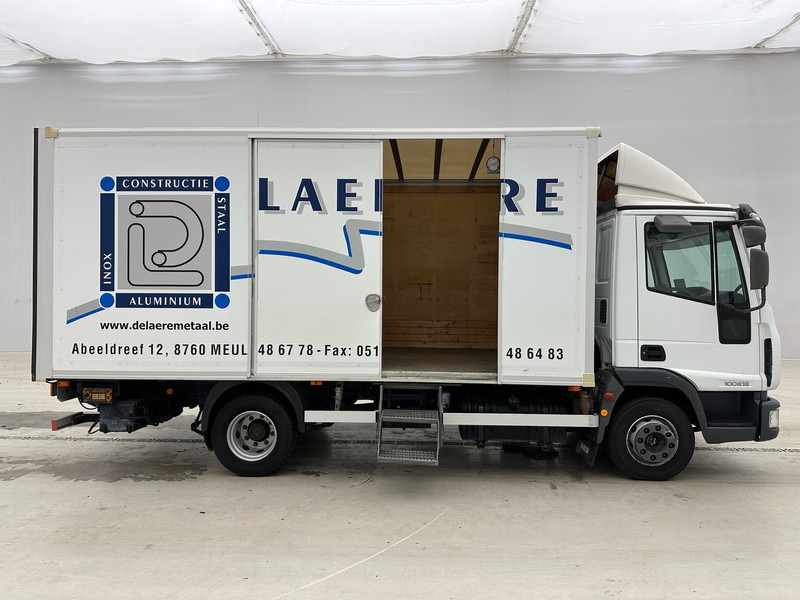 Iveco Eurocargo 100E18 - Skříňový nákladní auto: obrázek 3 Iveco Eurocargo 100E18 - Skříňový nákladní auto: obrázek 3