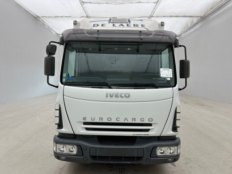 Iveco Eurocargo 100E18 - Skříňový nákladní auto: obrázek 2 Iveco Eurocargo 100E18 - Skříňový nákladní auto: obrázek 2