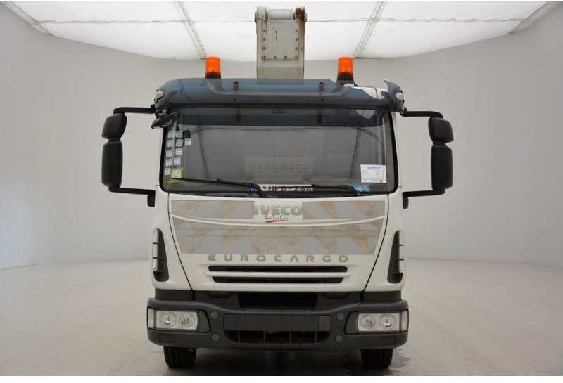 Iveco Eurocargo 120E18 - Autoplošina: obrázek 2 Iveco Eurocargo 120E18 - Autoplošina: obrázek 2
