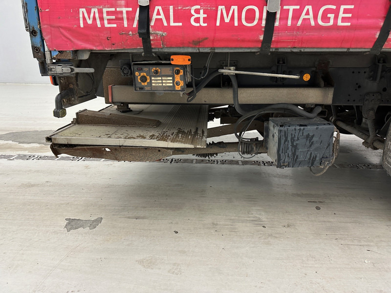 Iveco Stralis 270 - 6x2 - Plachtový nákladní auto: obrázek 5 Iveco Stralis 270 - 6x2 - Plachtový nákladní auto: obrázek 5