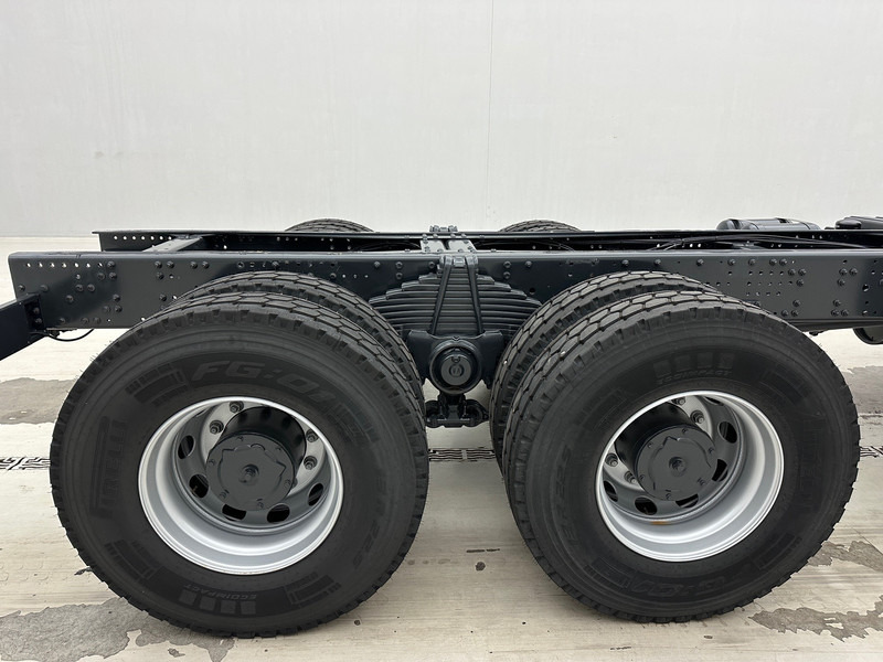 Iveco Trakker 380 - 6x4 - Podvozek s kabinou: obrázek 5 Iveco Trakker 380 - 6x4 - Podvozek s kabinou: obrázek 5