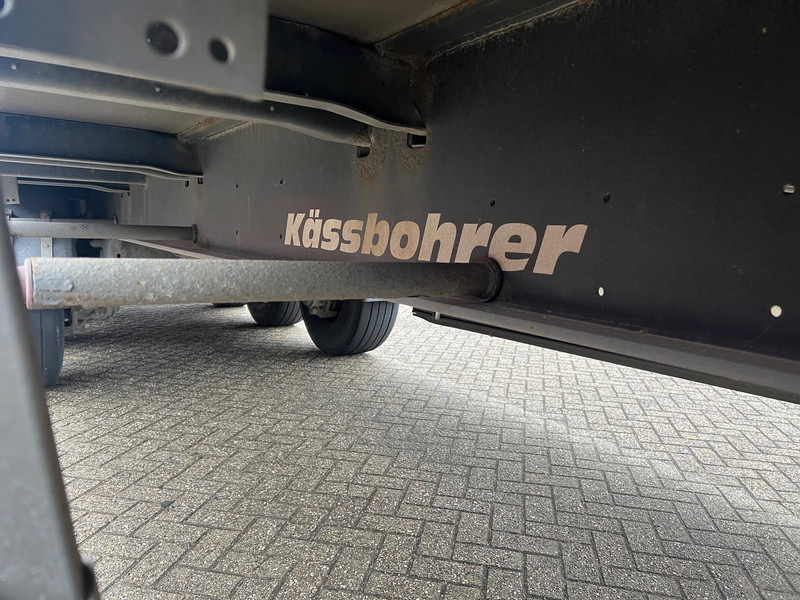 Plachtový návěs Kässbohrer Tautliner: obrázek 8