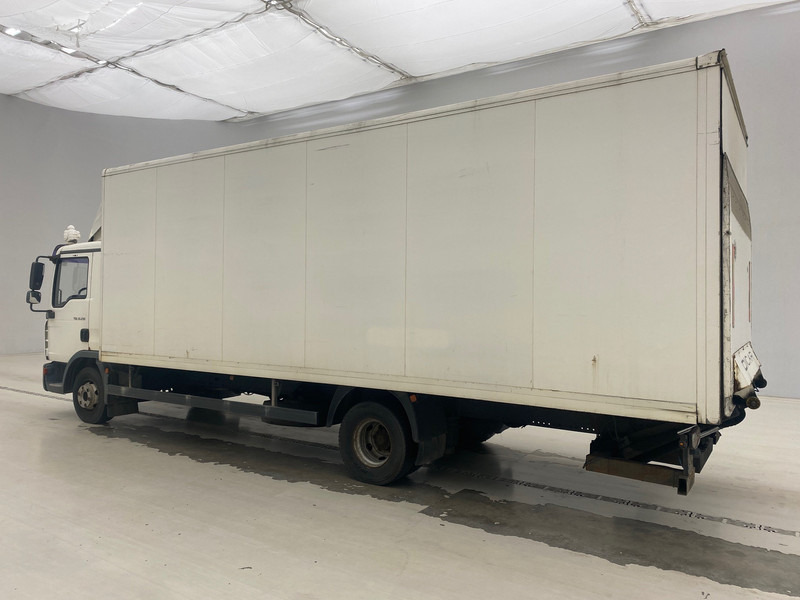 Skříňový nákladní auto MAN TGL 12.210: obrázek 8