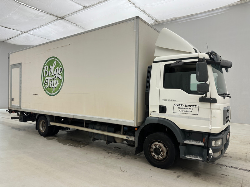 MAN TGM 12.250 - Skříňový nákladní auto: obrázek 3 MAN TGM 12.250 - Skříňový nákladní auto: obrázek 3