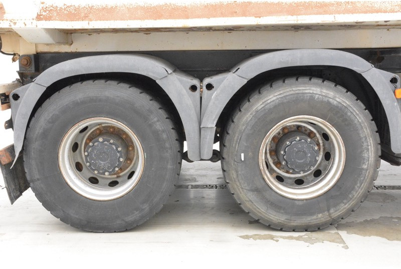 MAN TGS 35.480 - 8x4 "NON-EU" - Sklápěč: obrázek 4 MAN TGS 35.480 - 8x4 "NON-EU" - Sklápěč: obrázek 4