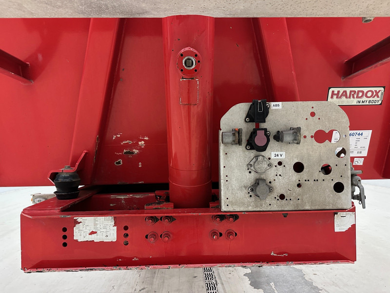 MOL 22 cub in steel - Sklápěcí návěs: obrázek 3 MOL 22 cub in steel - Sklápěcí návěs: obrázek 3