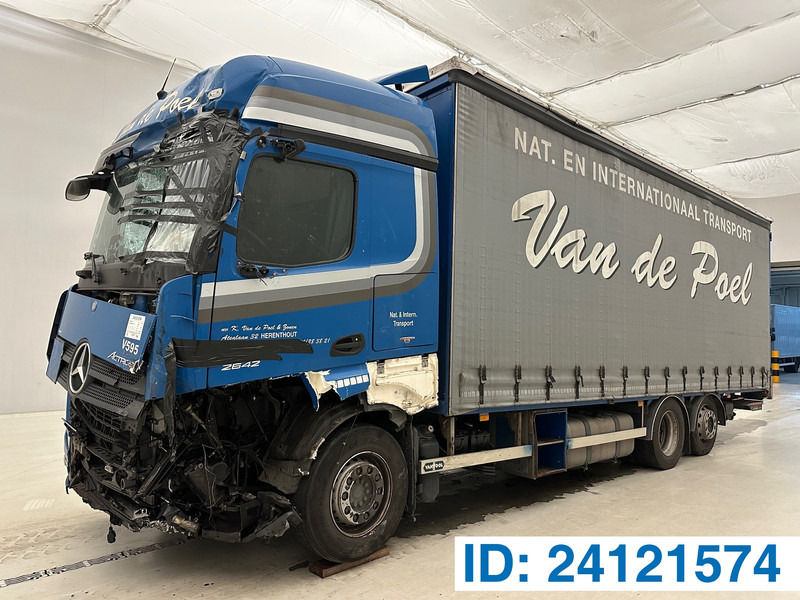 Mercedes-Benz Actros 2642 - 6x2 - Plachtový nákladní auto: obrázek 1 Mercedes-Benz Actros 2642 - 6x2 - Plachtový nákladní auto: obrázek 1