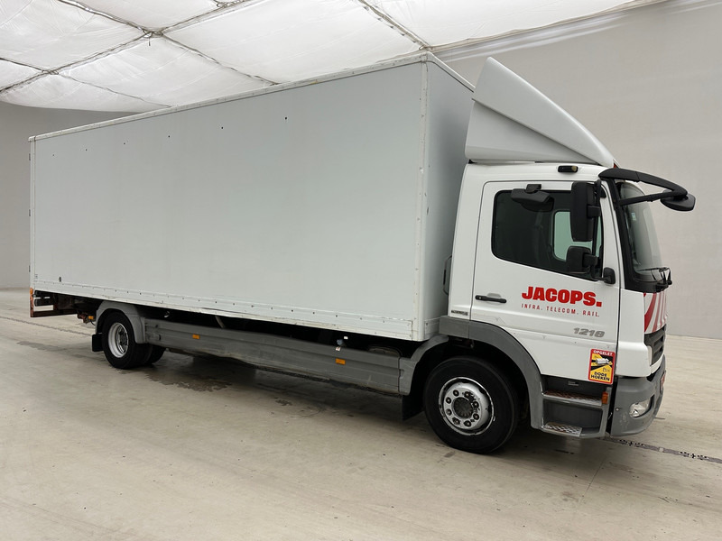 Mercedes-Benz Atego 1218 - Skříňový nákladní auto: obrázek 3 Mercedes-Benz Atego 1218 - Skříňový nákladní auto: obrázek 3