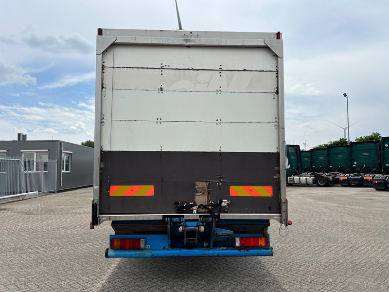 Mercedes-Benz Atego 1218 - Skříňový nákladní auto: obrázek 5 Mercedes-Benz Atego 1218 - Skříňový nákladní auto: obrázek 5