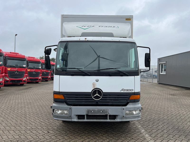 Mercedes-Benz Atego 1223 - Skříňový nákladní auto: obrázek 2 Mercedes-Benz Atego 1223 - Skříňový nákladní auto: obrázek 2